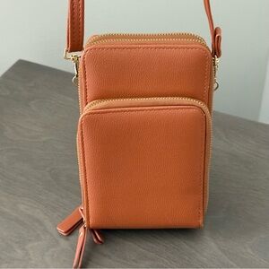 Malibu Skye Brianna Triple Zipper Crossbody Handbag Brown